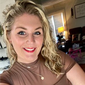 Meet your Posher, Kristen